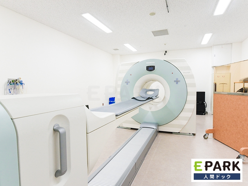 PET-CT検査室です。ほぼ全身のがんを調べられるという特長があります。