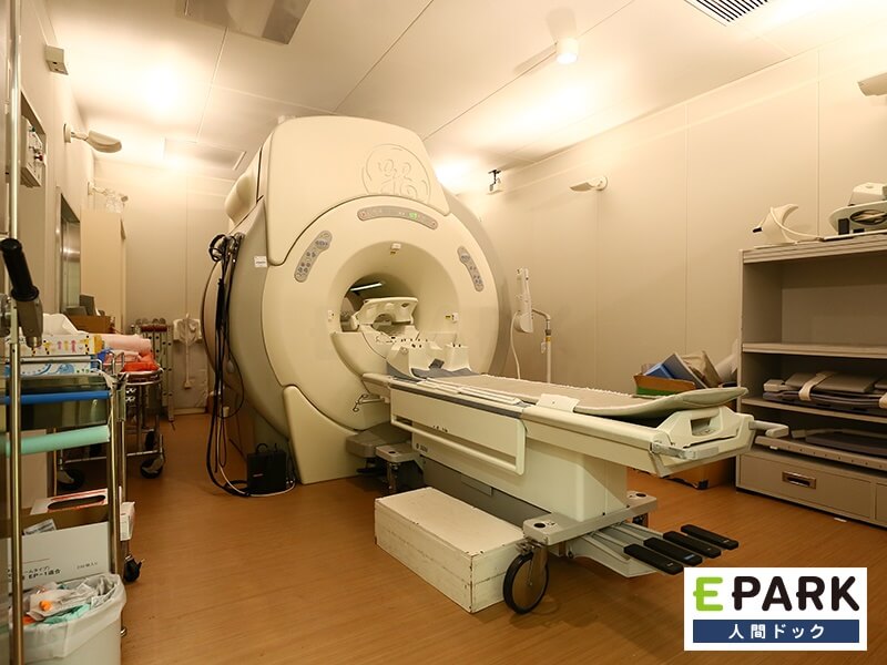 脳ドックなどで使用する頭部MRIです。